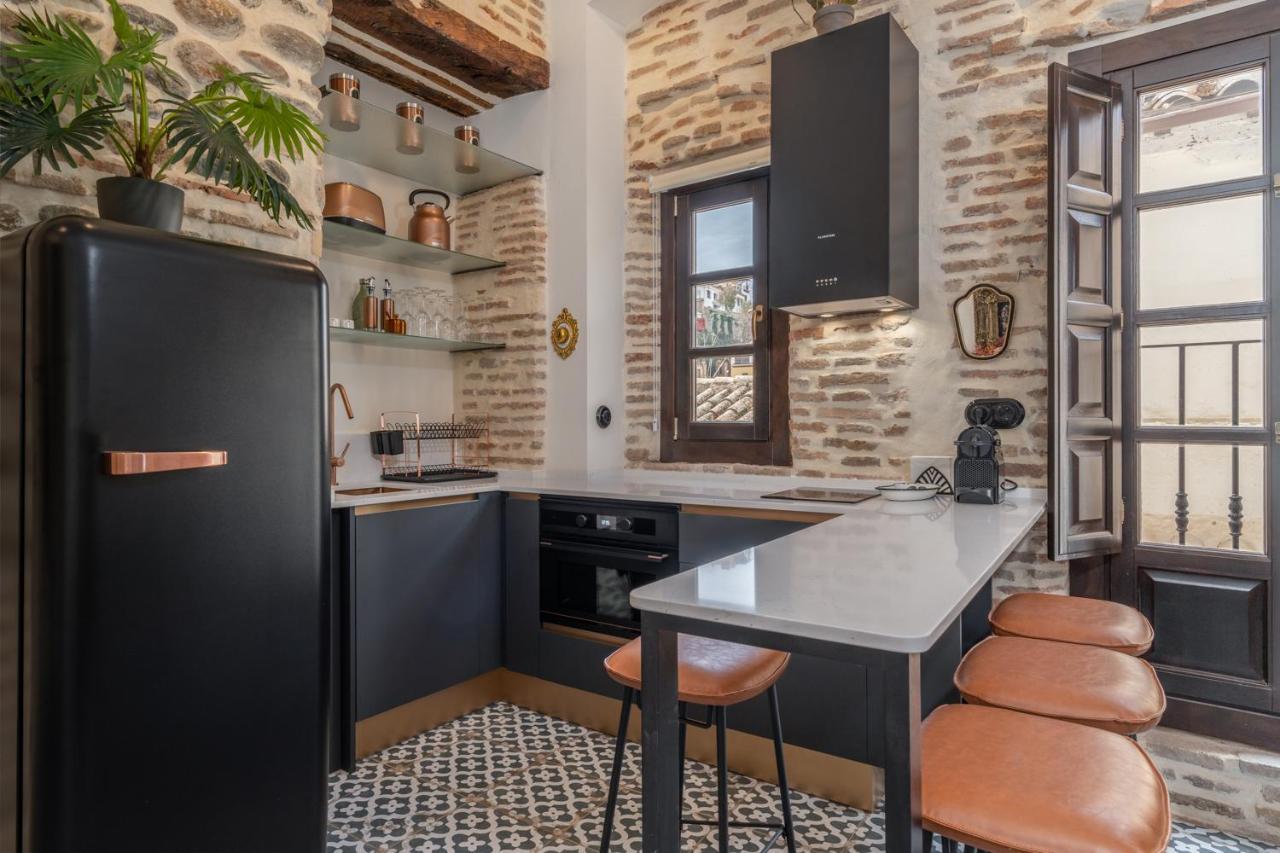 Tuguest Puerta Del Dauro Apartment Гранада Экстерьер фото