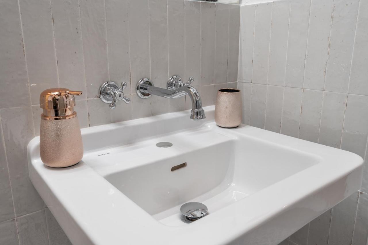 Tuguest Puerta Del Dauro Apartment Гранада Экстерьер фото