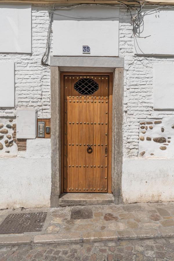 Tuguest Puerta Del Dauro Apartment Гранада Экстерьер фото