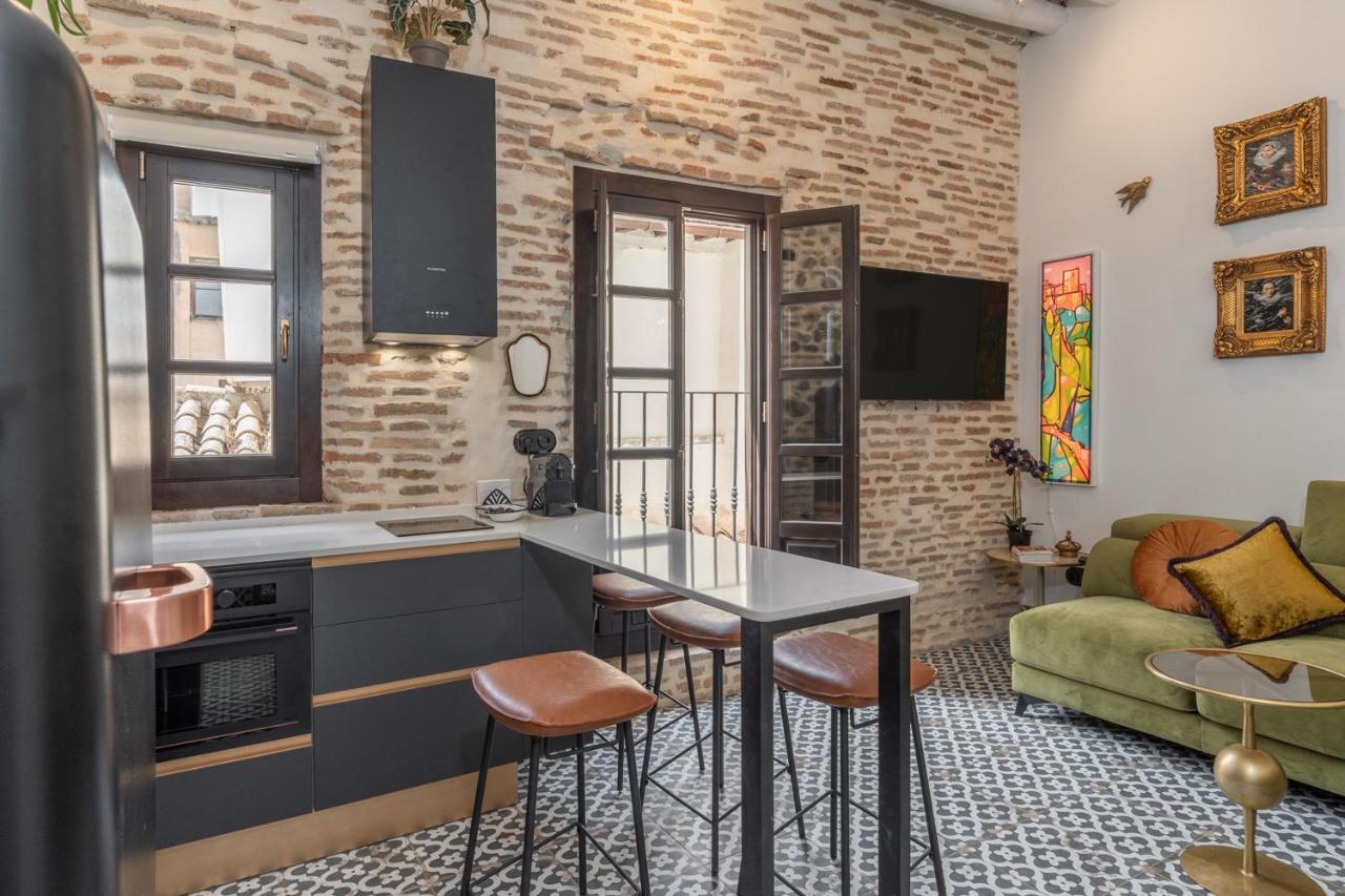 Tuguest Puerta Del Dauro Apartment Гранада Экстерьер фото